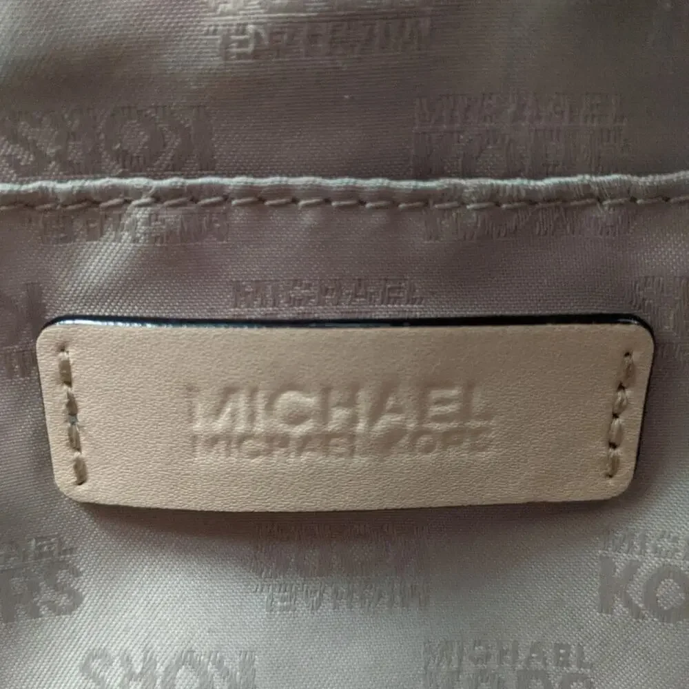 Michael Kors Jet Set Tote in Blush Pink